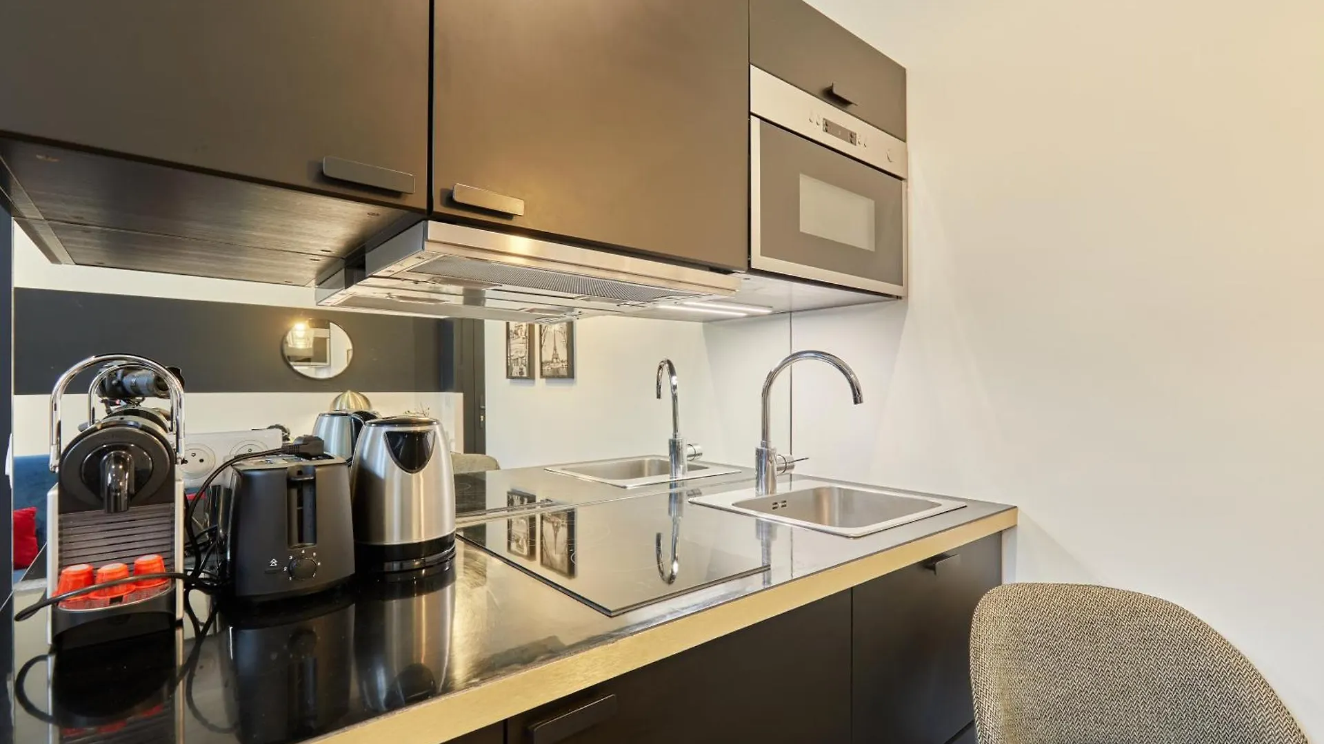 Rent A - Alma Lägenhet Paris
