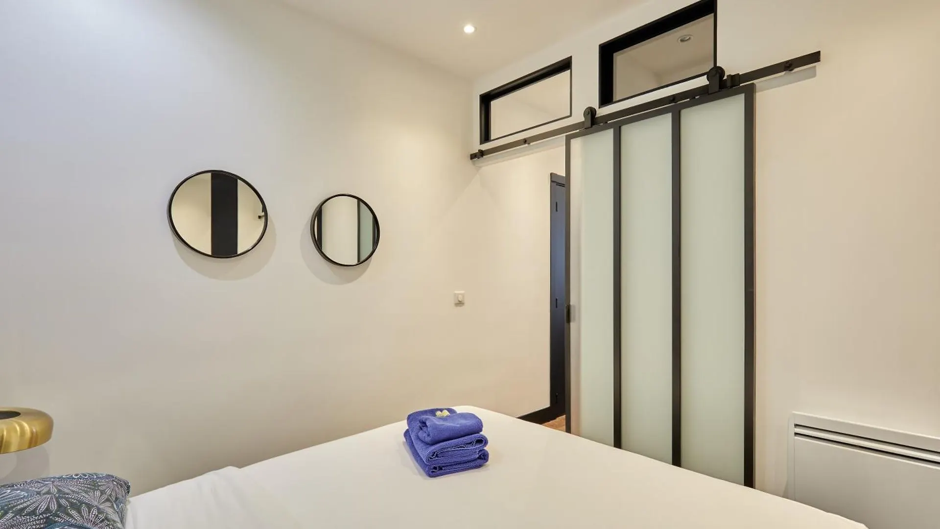 Rent A - Alma Apartment